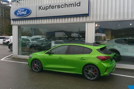 Ford Focus 32.000 km 31.990 &euro; Tuttlingen 78532