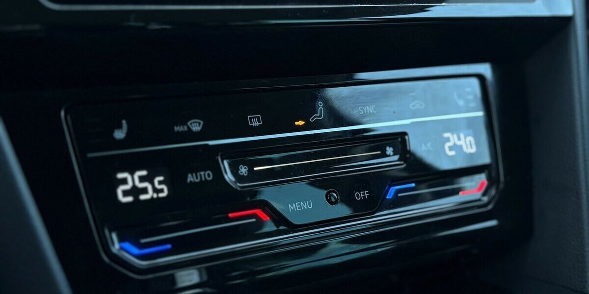 VW Passat 2.0 TDI Variant Business NAVI/KAMERA/ACC 189.309 km 16.900 &euro; Villingen-Schwenningen 78054