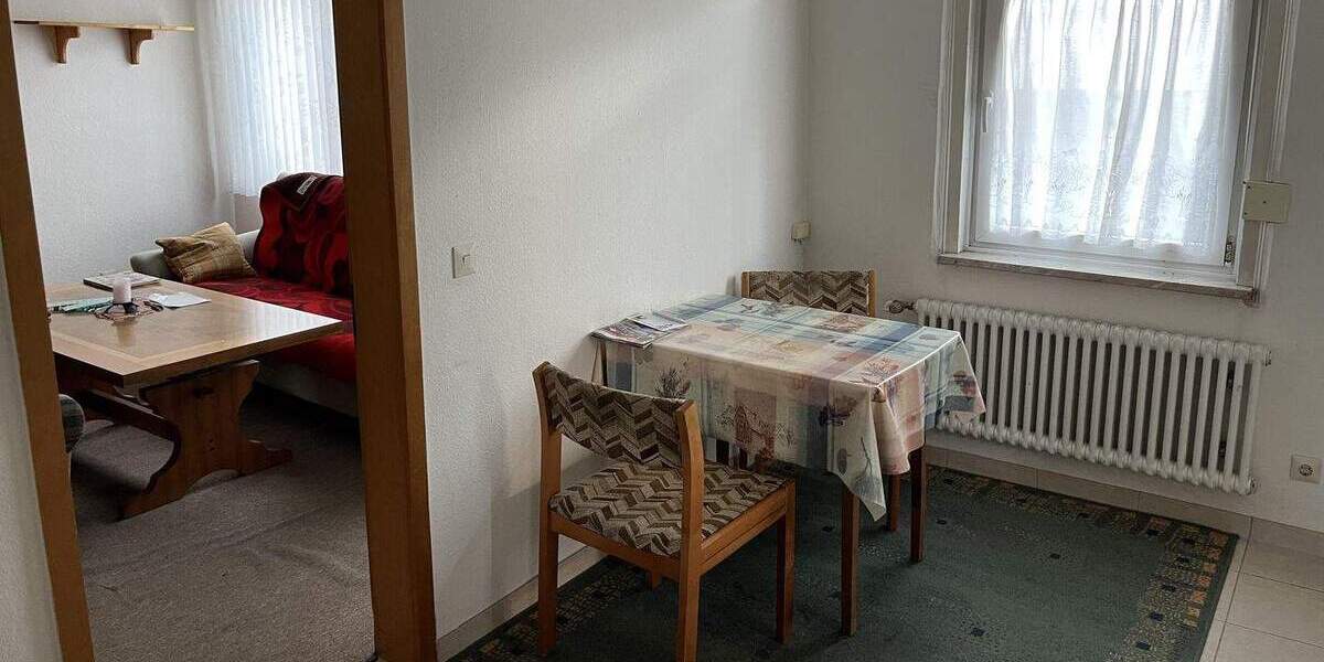 Mehrfamilienhaus, Wohnhaus Tuttlingen - 9 Zimmer, 189 m&sup2;, 285.000&euro; | Angebot:25670863