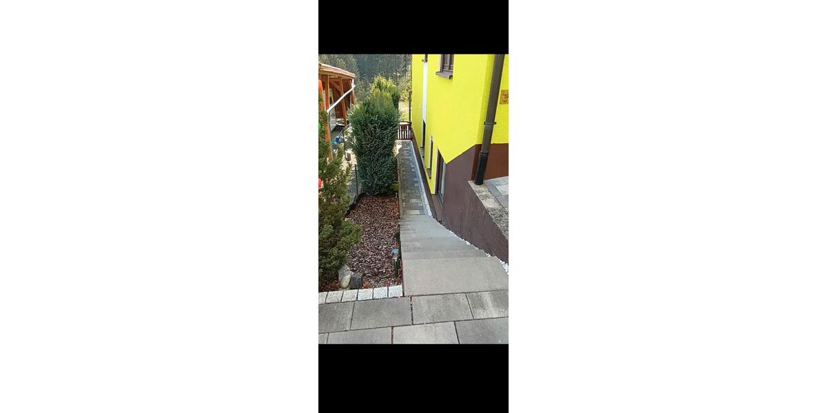 Reihenhaus Aldingen - 6 Zimmer, 170 m&sup2;, 410.000&euro; | Angebot:26940706