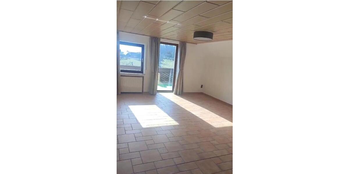 Etagenwohnung Rottweil - 3 Zimmer, 125 m&sup2;, 840&euro; | Angebot:25518942