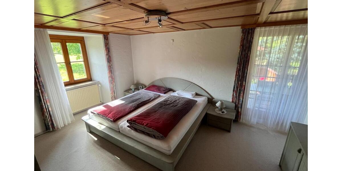 Bauernhaus, Landhaus Wutach - 8 Zimmer, 300 m&sup2;, 545.000&euro; | Angebot:22627426