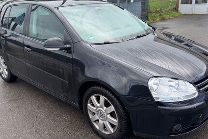 VW Golf 230.000 km 2.299 &euro; Oberndorf a.N. - Aistaig 78727