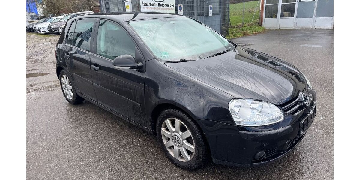 VW Golf 230.000 km 2.299 &euro; Oberndorf a.N. - Aistaig 78727