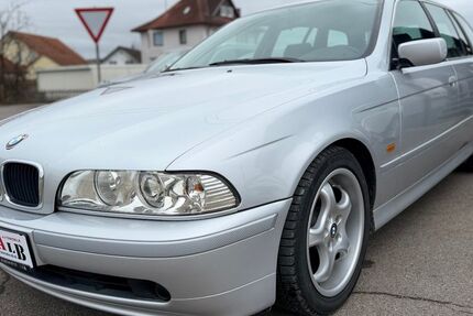BMW 520 280.000 km 3.950 &euro; Schömberg 72355