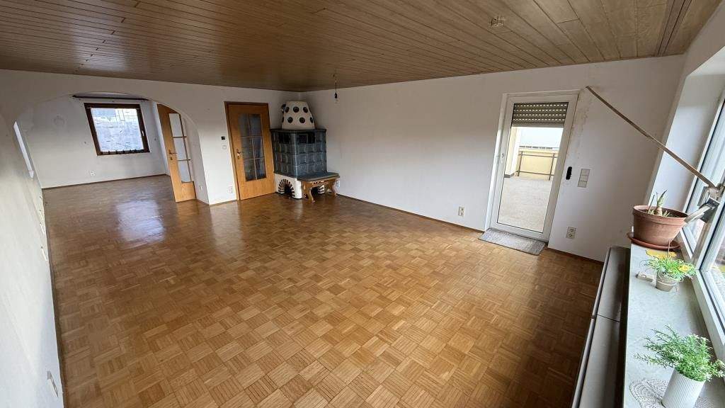 Mehrfamilienhaus, Wohnhaus St. Georgen Peterzell - 9 Zimmer, 185 m&sup2;, 260.000&euro; | Angebot:25701098