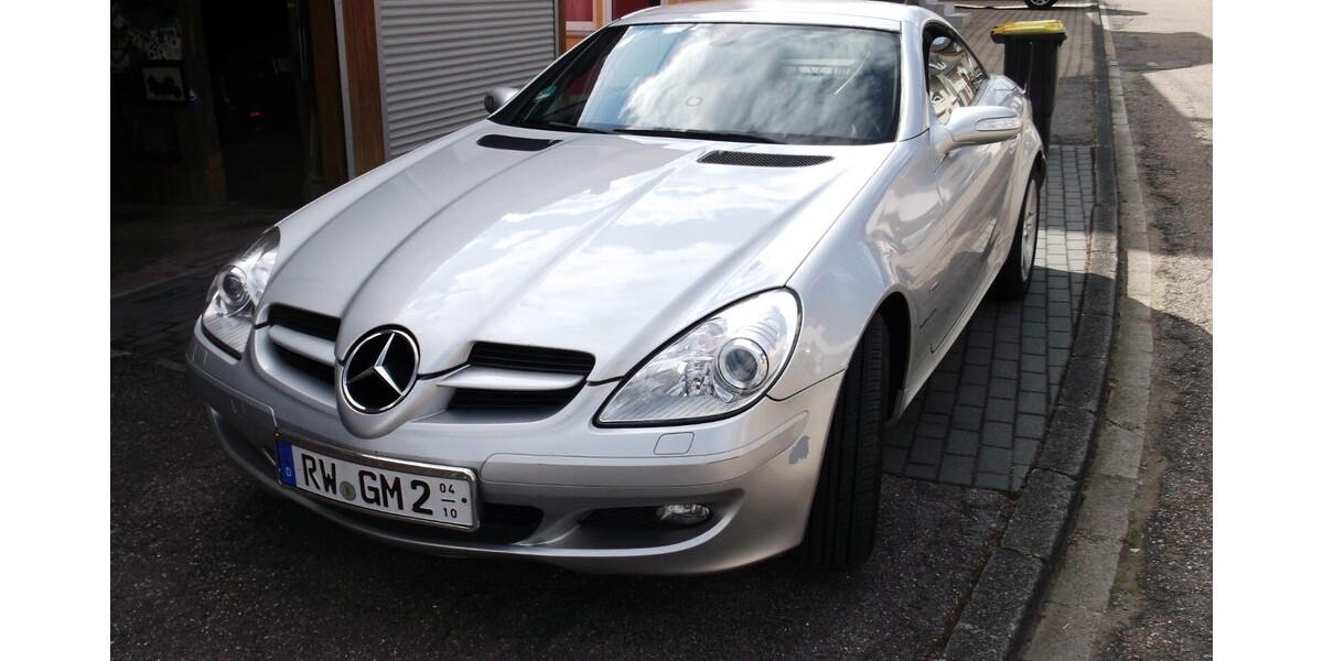 Mercedes-Benz SLK 299.999 km 5.500 &euro; Fluorn-Winzeln 78737
