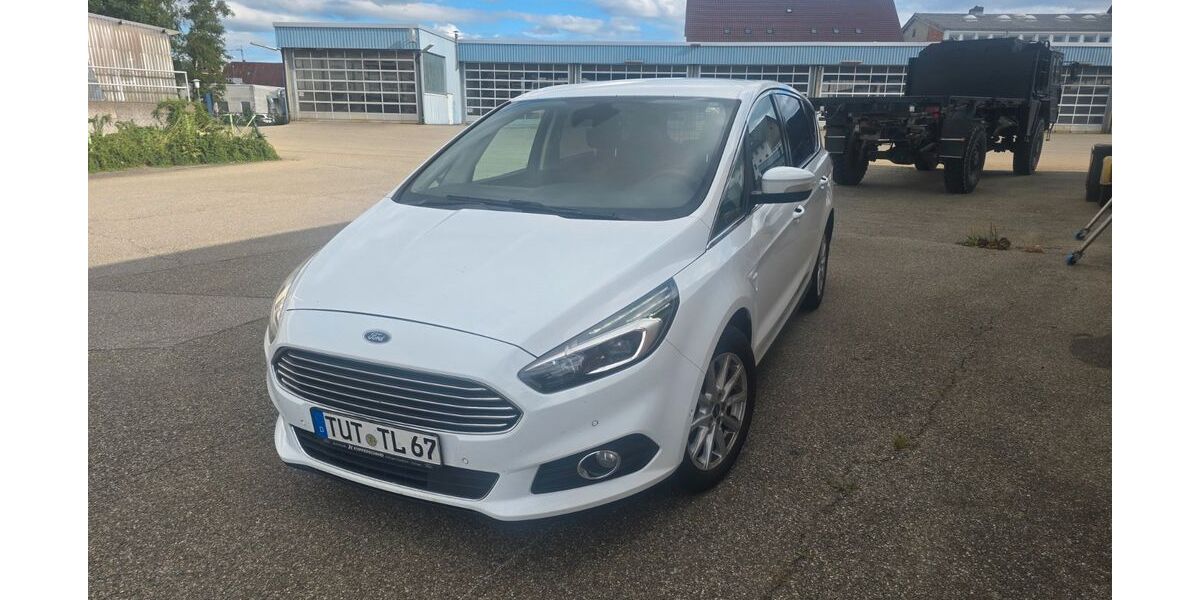 Ford S-Max 215.000 km 9.000 &euro; Tuttlingen 78532