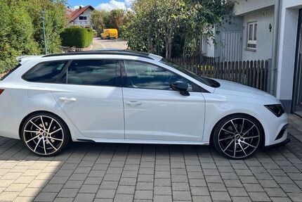 Seat Leon 80.000 km 22.999 &euro; Dauchingen 78083
