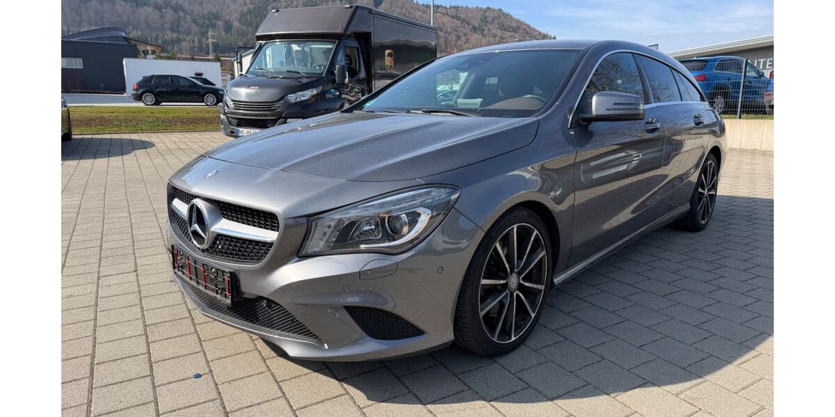 Mercedes-Benz CLA 250 Shooting Brake 137.000 km 17.900 &euro; Rietheim-Weilheim 78604