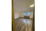 Dachgeschoßwohnung Tuttlingen - 3 Zimmer, 80 m&sup2;, 700&euro; | Angebot:25852575
