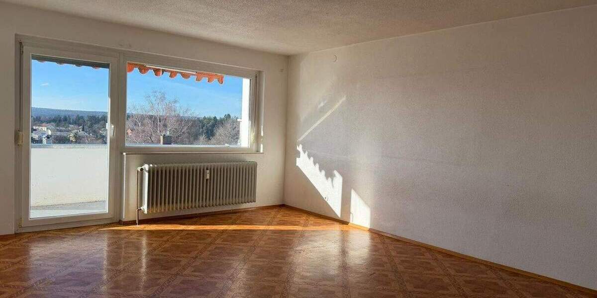 Etagenwohnung Villingen-Schwenningen Villingen - 3 Zimmer, 86 m&sup2;, 175.000&euro; | Angebot:25735194