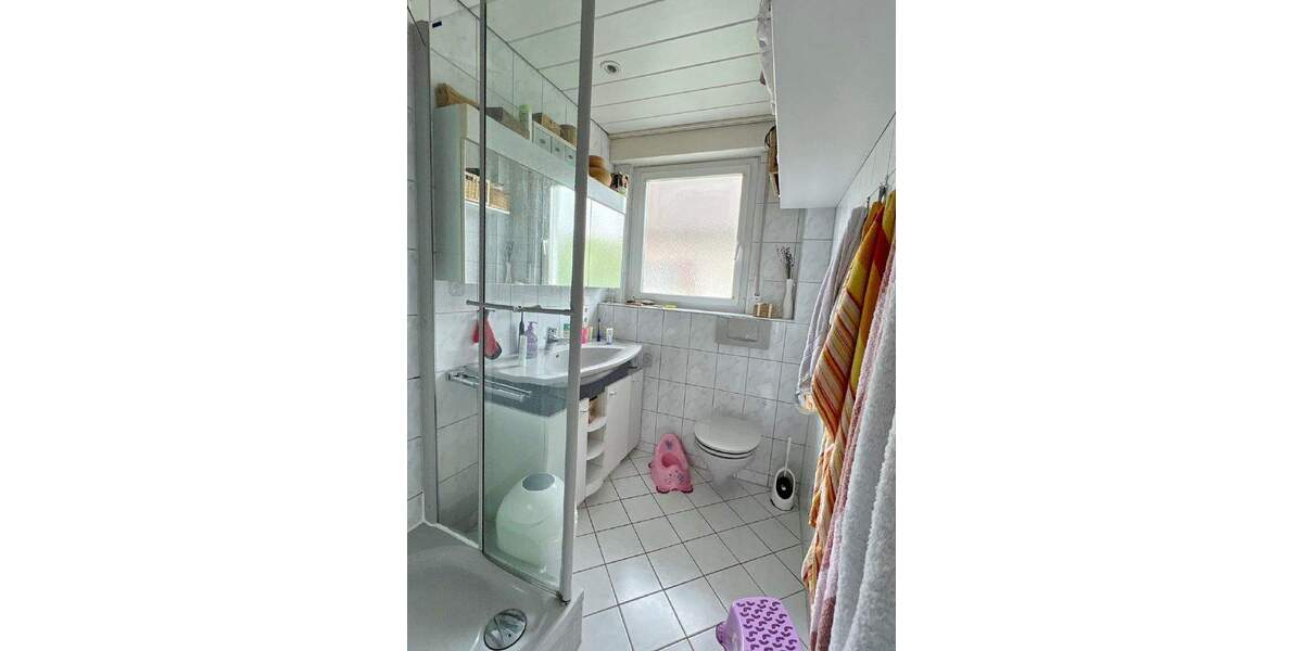 Einfamilienhaus Villingen-Schwenningen OT Weigheim Weigheim - 7 Zimmer, 151 m&sup2;, 318.000&euro; | Angebot:25734669