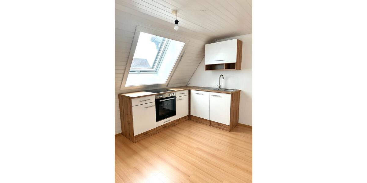 Etagenwohnung Trossingen - 2 Zimmer, 65 m&sup2;, 720&euro; | Angebot:25328112