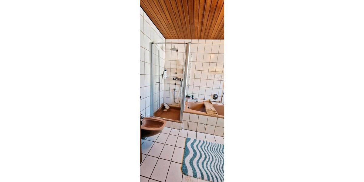 Etagenwohnung Spaichingen - 2 Zimmer, 100 m&sup2;, 1.000&euro; | Angebot:26519392