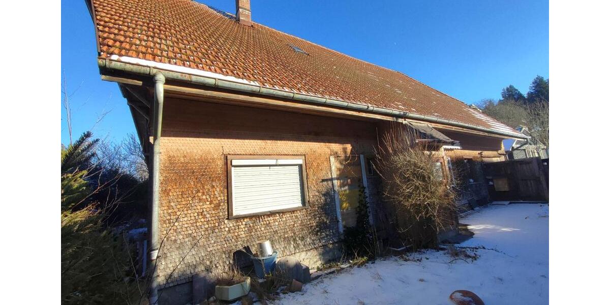 Bauernhaus, Landhaus Sankt Georgen im Schwarzwald - 10 Zimmer, 160 m&sup2;, 230.000&euro; | Angebot:26680338