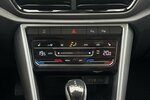 VW T-Roc 1.5 TSI LIFE DSG/NAVI/LED-PLUS/AHK/1.HAND 31.887 km 25.800 &euro; Villingen-Schwenningen 78054