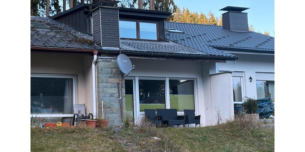 Reihenhaus Schönwald im Schwarzwald - 3 Zimmer, 82 m&sup2;, 900&euro; | Angebot:25843298