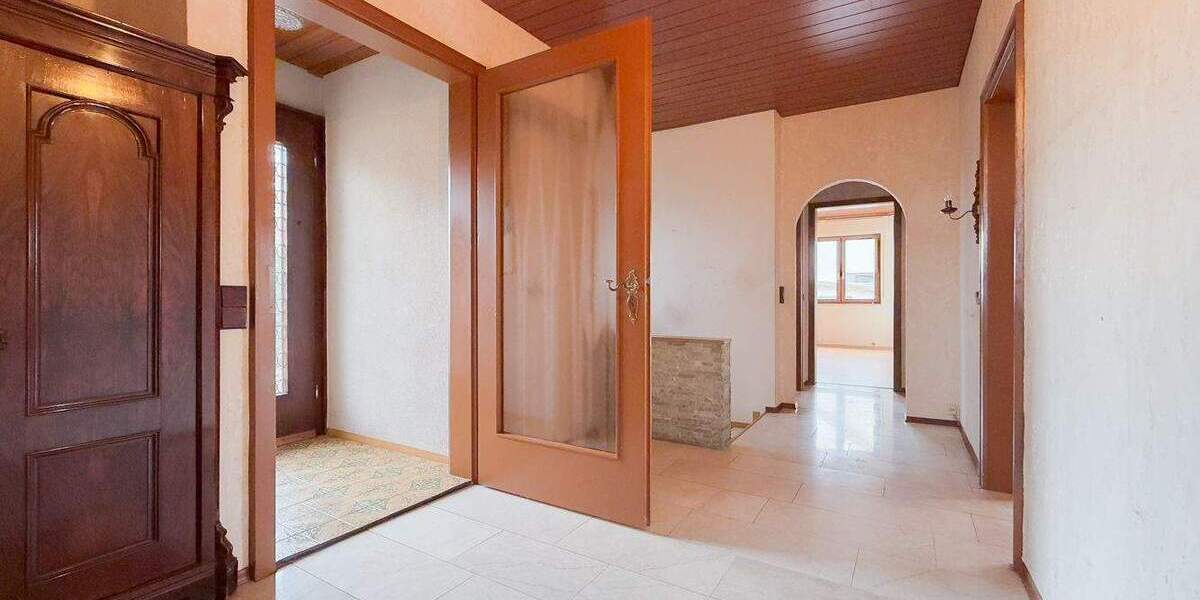 Einfamilienhaus Villingen-Schwenningen Weigheim - 6 Zimmer, 216 m&sup2;, 355.000&euro; | Angebot:25744848