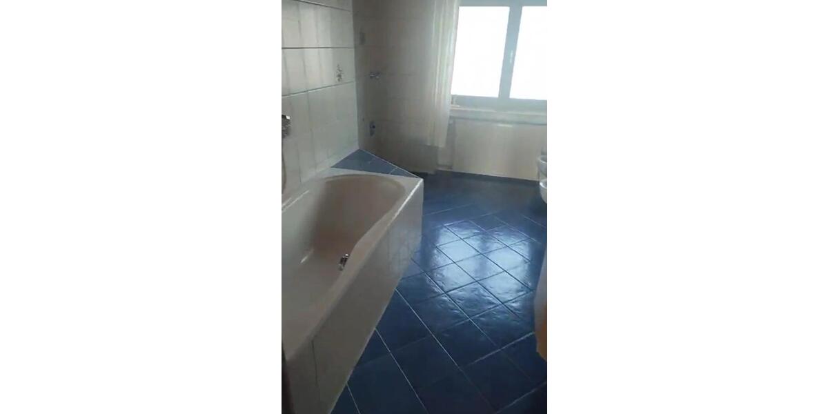 Etagenwohnung Rottweil - 3 Zimmer, 125 m&sup2;, 840&euro; | Angebot:25518942