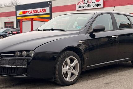 Alfa Romeo Andere 192.561 km 1.650 &euro; Tuttlingen 78532