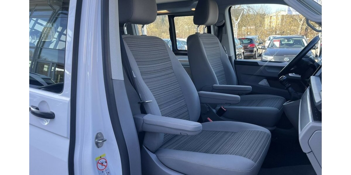 VW T6.1 California Coast KAMERA/NAVI/SHZ/1.HAND 55.190 km 48.800 &euro; Villingen-Schwenningen 78054