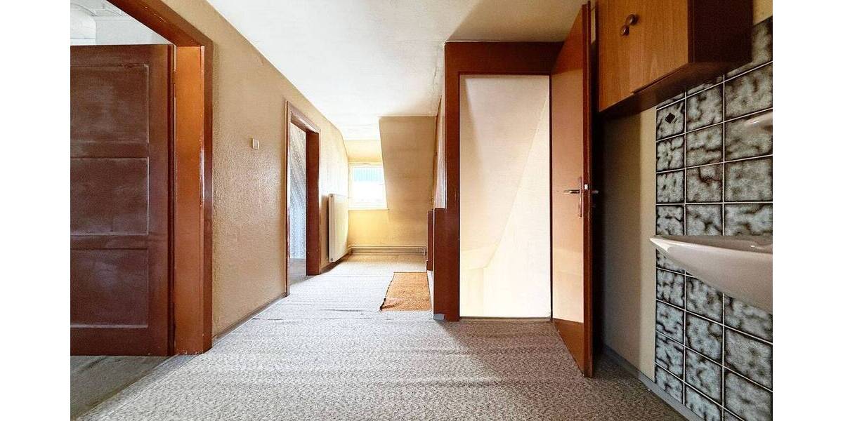 Mehrfamilienhaus, Wohnhaus Dürbheim - 4 Zimmer, 71 m&sup2;, 145.000&euro; | Angebot:25662386