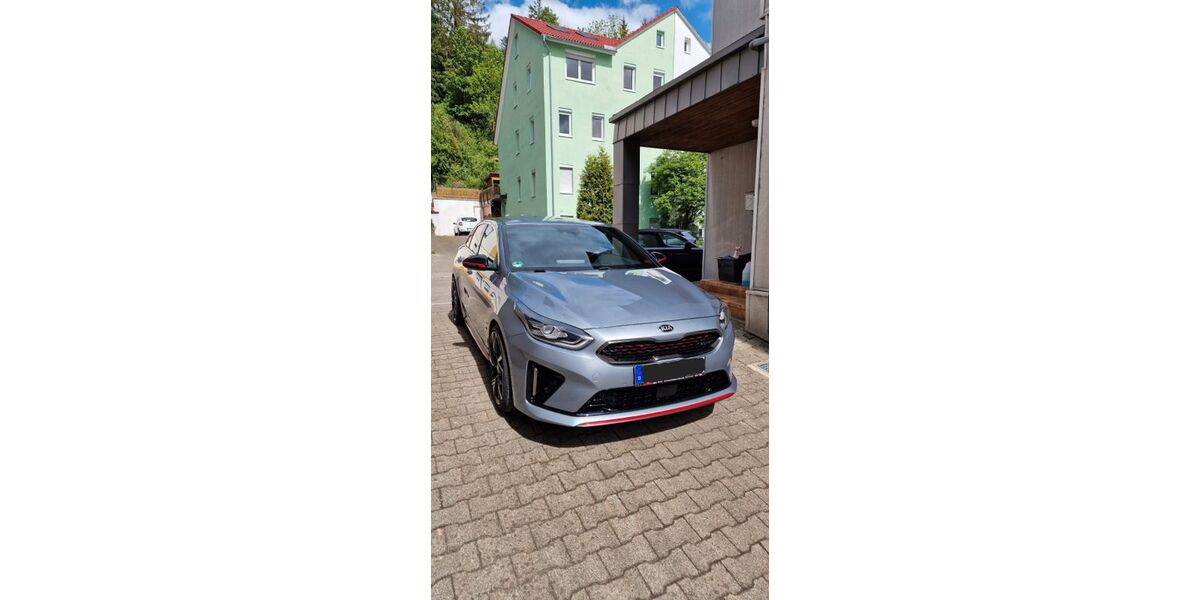 Kia pro ceed / ProCeed 88.000 km 20.500 &euro; Tuttlingen 78532