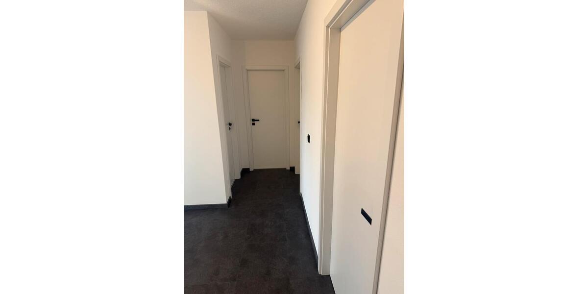 Etagenwohnung Villingen-Schwenningen Kopsbühl - 3 Zimmer, 90 m&sup2;, 1.080&euro; | Angebot:25384289