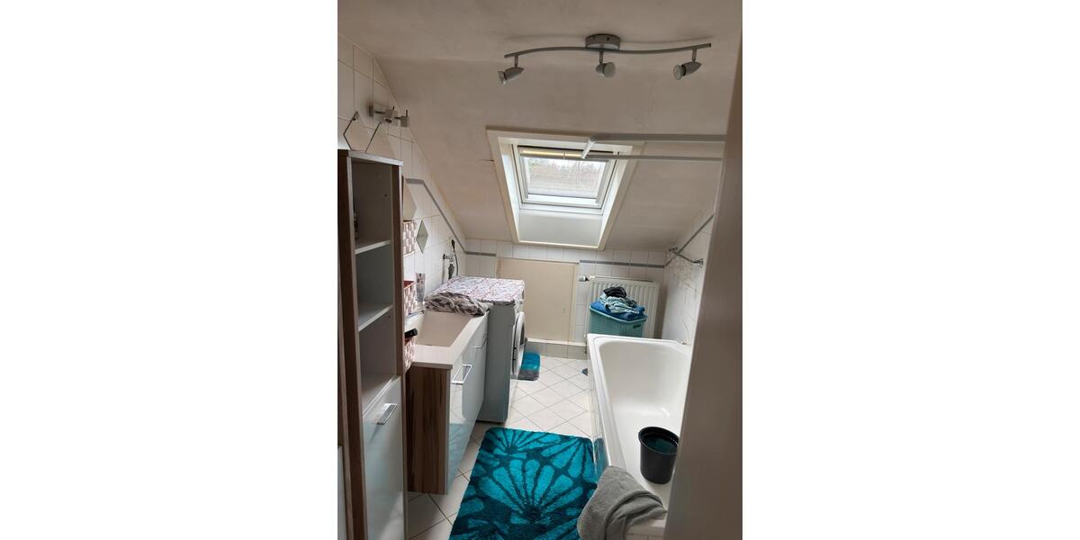 Dachgeschoßwohnung Donaueschingen - 4 Zimmer, 69 m&sup2;, 142.000&euro; | Angebot:26913692