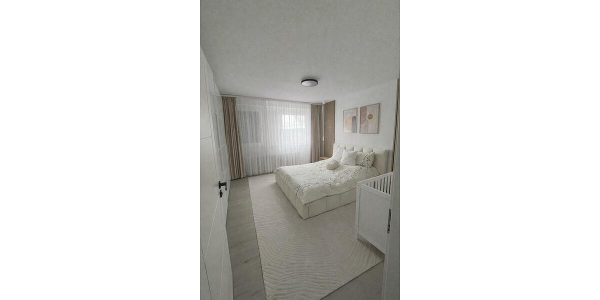 Etagenwohnung Villingen-Schwenningen Schwenningen - 3.5 Zimmer, 95 m&sup2;, 300.000&euro; | Angebot:25994631