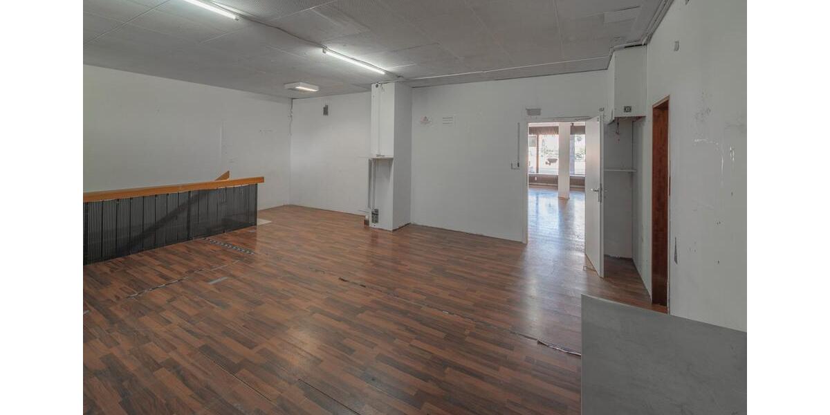 Gewerbeobjekt Villingen-Schwenningen Schwenningen - 1.300&euro; | Angebot:21566763