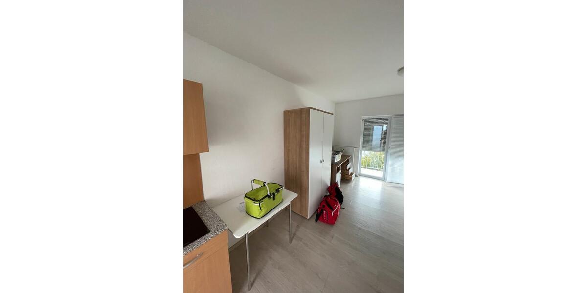 Etagenwohnung Villingen-Schwenningen Schwenningen - 1 Zimmer, 22 m&sup2;, 470&euro; | Angebot:25953930