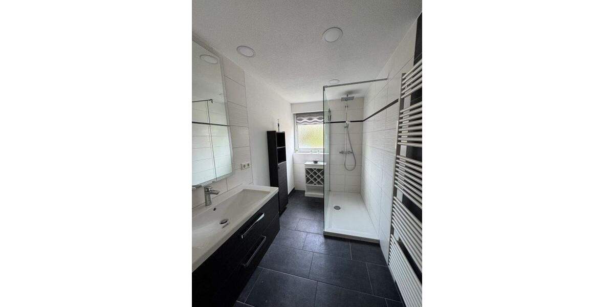 Etagenwohnung Villingen-Schwenningen Schwenningen - 4 Zimmer, 83 m&sup2;, 217.600&euro; | Angebot:25703719