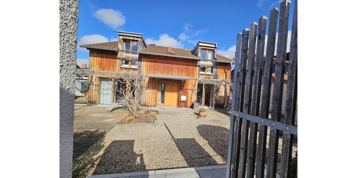 Mehrfamilienhaus, Wohnhaus Rottweil - 7 Zimmer, 160 m&sup2;, 598.000&euro; | Angebot:26037289