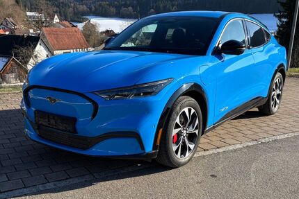 Ford Mustang Mach-E 30.060 km 35.000 &euro; Reichenbach 78564