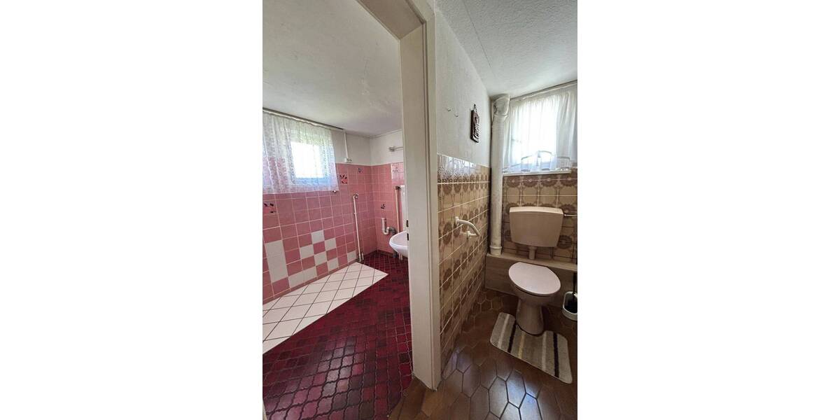 Mehrfamilienhaus, Wohnhaus Zimmern unter der Burg - 7 Zimmer, 172 m&sup2;, 195.000&euro; | Angebot:26389976