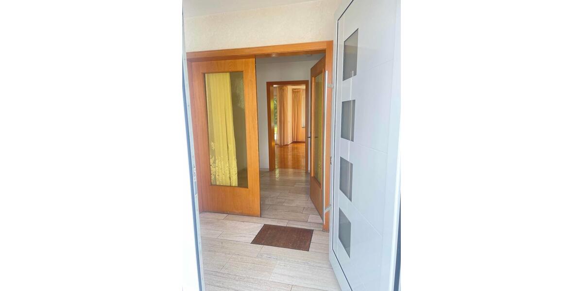 Doppelhaushälfte Tuttlingen - 6 Zimmer, 161 m&sup2;, 398.000&euro; | Angebot:25646464