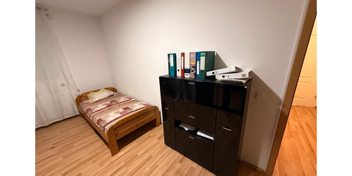 Erdgeschoßwohnung Villingen-Schwenningen Schwenningen - 4.5 Zimmer, 120 m&sup2;, 1.519&euro; | Angebot:25576438
