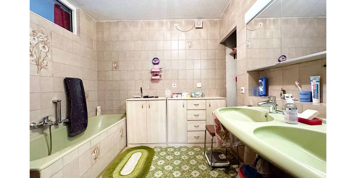 Mehrfamilienhaus, Wohnhaus Dürbheim - 1 Zimmer, 291 m&sup2;, 449.000&euro; | Angebot:25662383