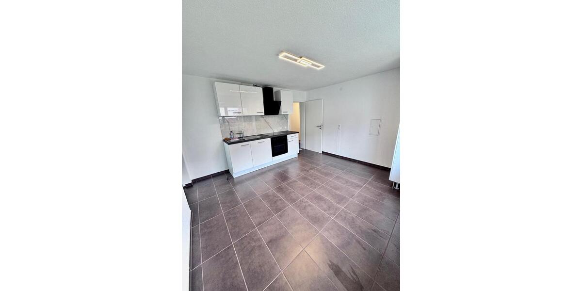 Etagenwohnung Villingen-Schwenningen Schwenningen - 3 Zimmer, 85 m&sup2;, 950&euro; | Angebot:25654052