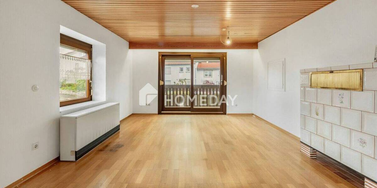Mehrfamilienhaus, Wohnhaus Donaueschingen - 7 Zimmer, 220 m&sup2;, 419.000&euro; | Angebot:26686068