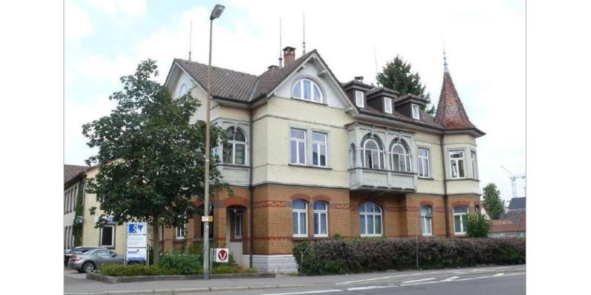 Dachgeschoßwohnung Rottweil - 4 Zimmer, 130 m&sup2;, 1.200&euro; | Angebot:25428428