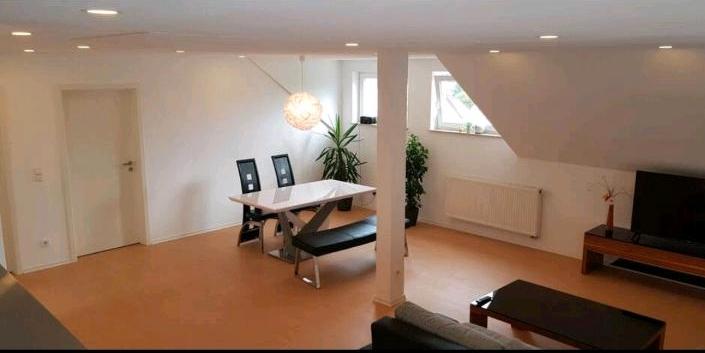 Einfamilienhaus Rottweil - 9 Zimmer, 268 m&sup2;, 644.000&euro; | Angebot:24865335