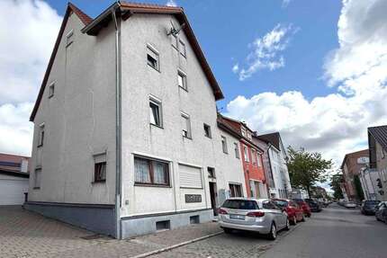 Haus Villingen-Schwenningen Schwenningen - 12 Zimmer, 348 m&sup2;, 675.000&euro; | Angebot:23212870