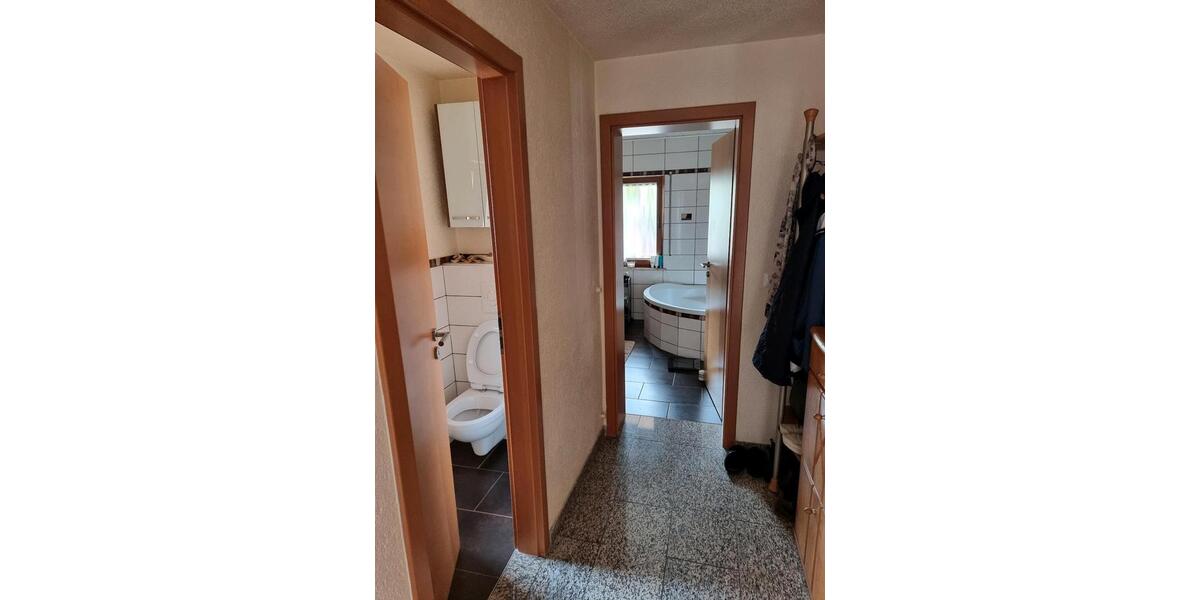 Doppelhaushälfte Blumberg - 5 Zimmer, 165 m&sup2;, 450.000&euro; | Angebot:26517899