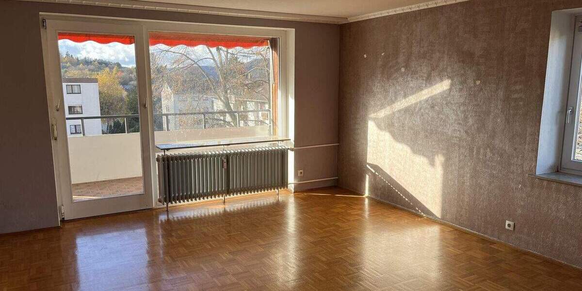 Etagenwohnung Tuttlingen - 4 Zimmer, 101 m&sup2;, 219.000&euro; | Angebot:25815680