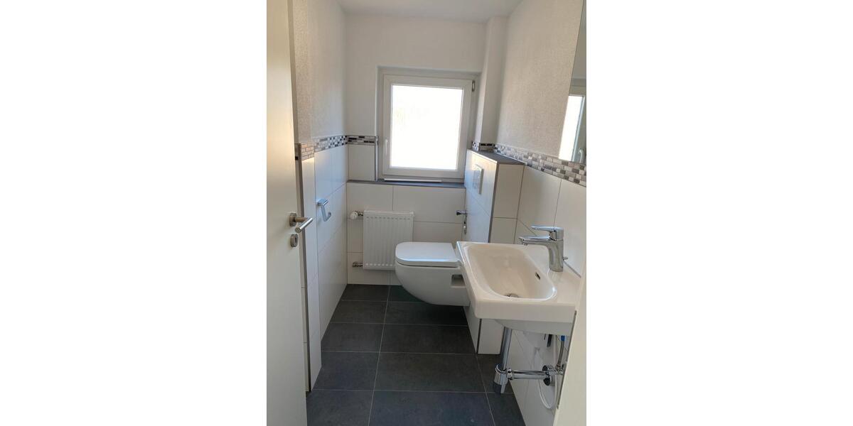 Etagenwohnung Villingen-Schwenningen Schwenningen - 4 Zimmer, 96 m&sup2;, 1.232&euro; | Angebot:25395864