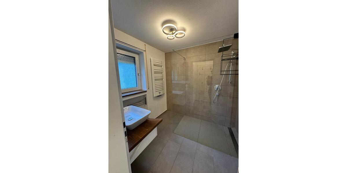 Erdgeschoßwohnung Epfendorf - 3 Zimmer, 134 m&sup2;, 1.300&euro; | Angebot:25216187