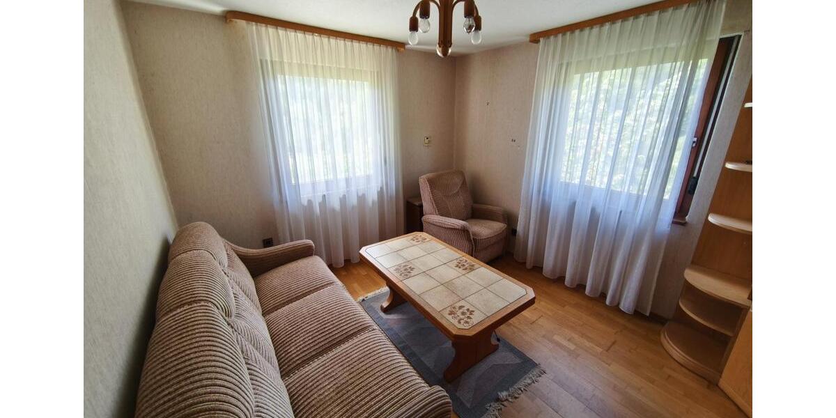 Einfamilienhaus Schiltach - 11 Zimmer, 170 m&sup2;, 218.000&euro; | Angebot:24624027